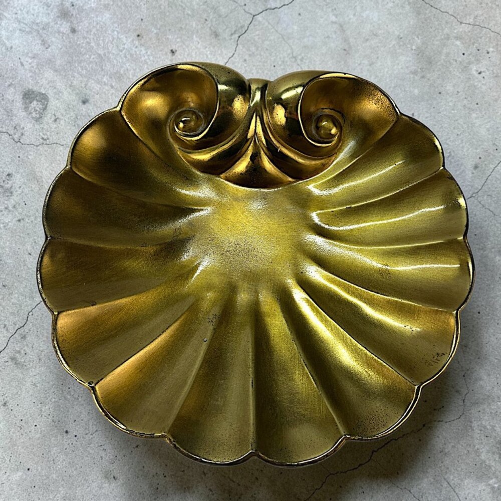 Brass Clam Sea Shell Pc 68 Trinket Tray Vanity Dish Soap Paperweight 1960s-1970s